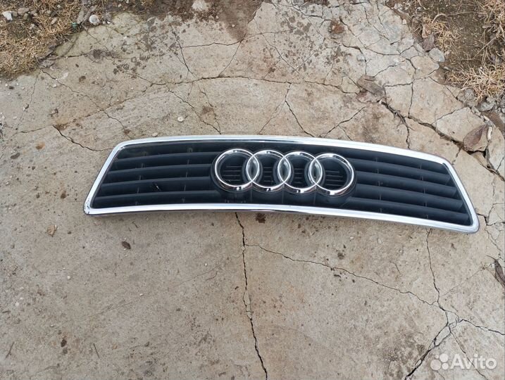 Решетка радиатора Audi a6 c5