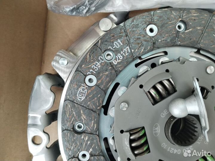 Комплект сцепления лада 620031900 LuK с вилкой