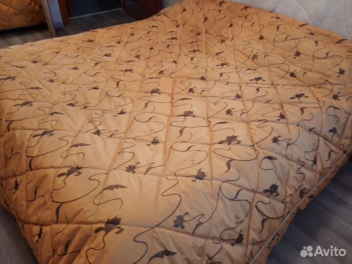 Накидка на кровать