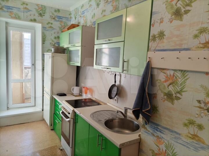 2-к. квартира, 52 м², 5/9 эт.