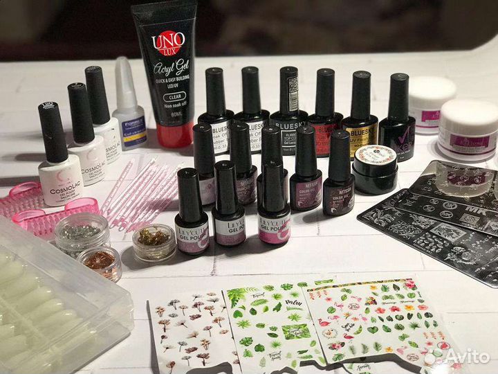 Гель лак для ногтей