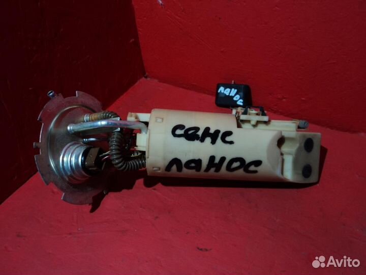 Насос топливный Шевроле Ланос бензонасос