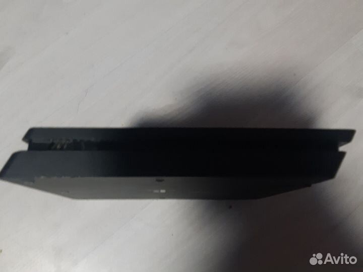 Sony PS4 slim 1tb