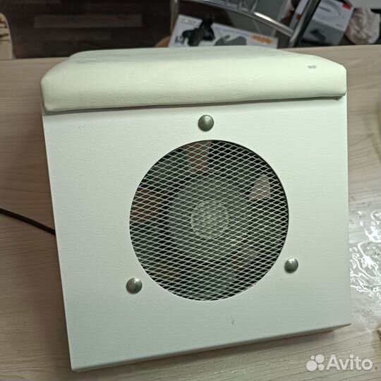 Вытяжка для маникюра