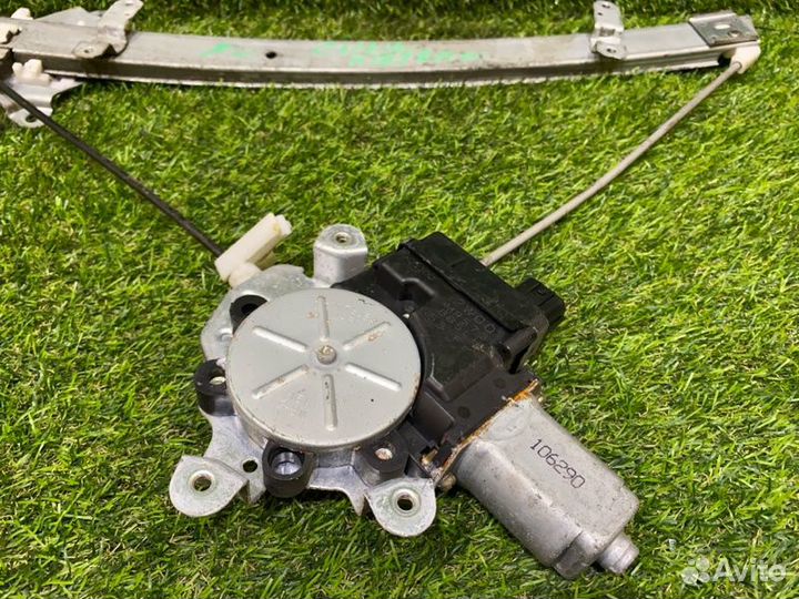 Стеклоподъемник передний левый Mitsubishi Airtrek