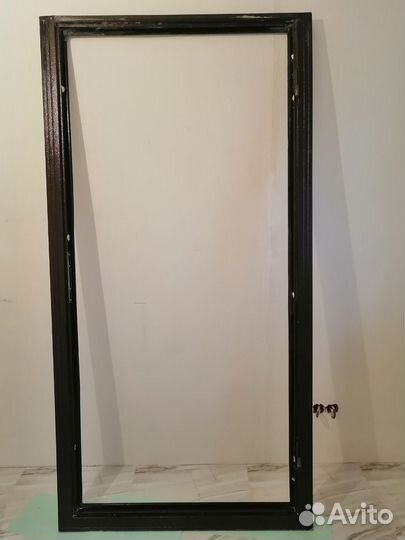 Дверь входная металлическая от застройщика