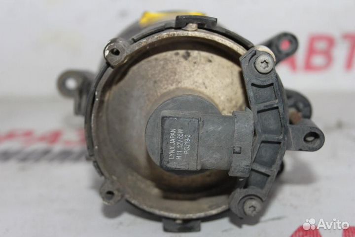 Фара противотуманная правая для Chevrolet Niva 200