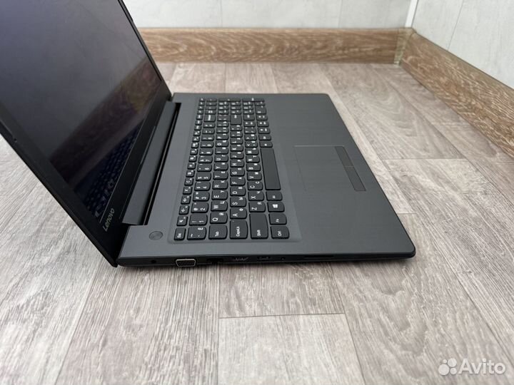 Lenovo (FHD/Core i3-6100U/Nvidia 920mх/8Gb/SSD)