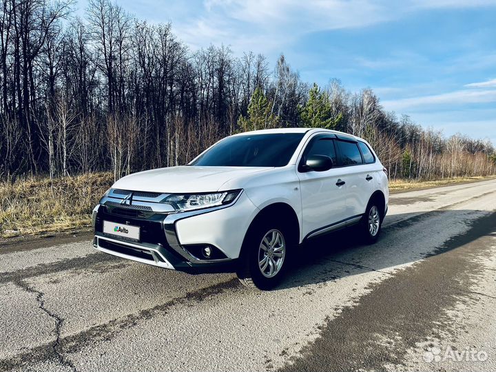 Mitsubishi Outlander 2.0 CVT, 2019, 46 200 км