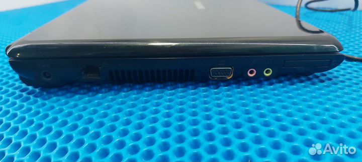 Ноутбук Samsung R410 Plus