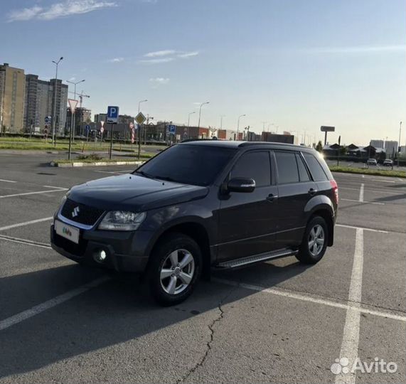 Suzuki Grand Vitara 2.0 AT, 2011, 269 000 км