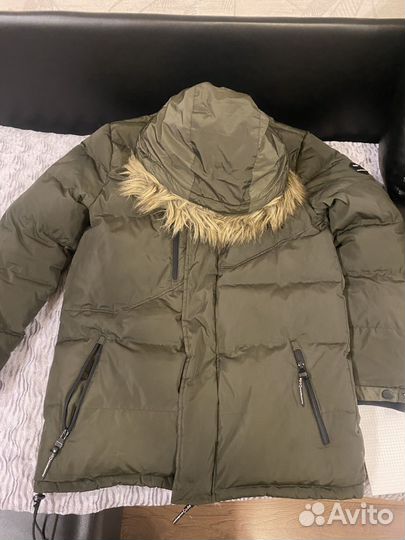 Мужская зимняя куртка L