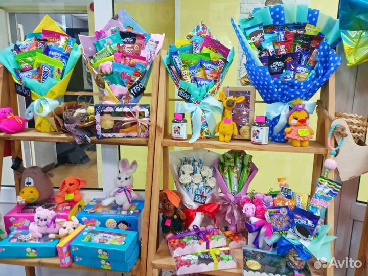 Сладкие букеты и др. Подарки в наличии