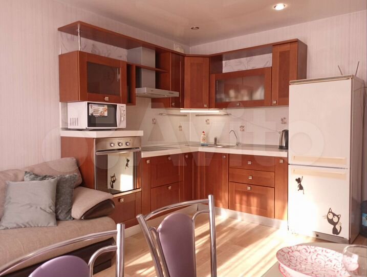 2-к. квартира, 60 м², 6/16 эт.