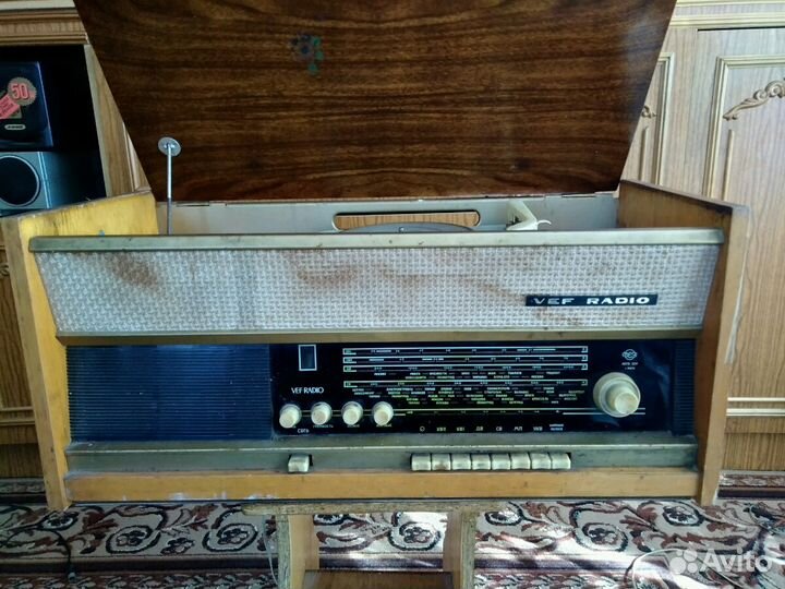 Радиола VEF 1965