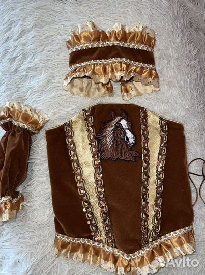 Новогодний костюм. Лошадка