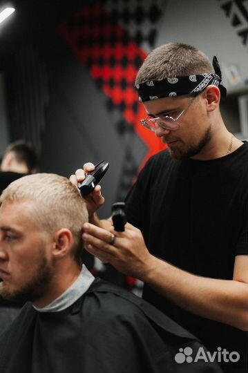 Барбер мужская стрижка