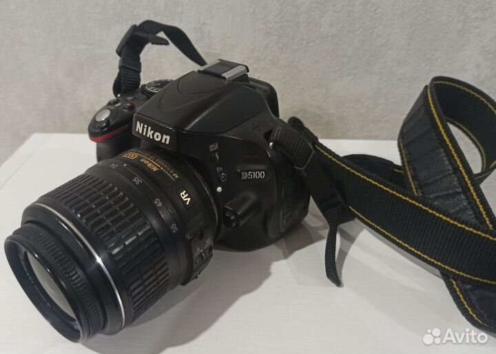 Зеркальный фотоаппарат Nikon D5100