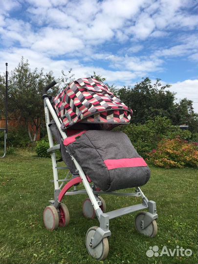 Коляска прогулочная