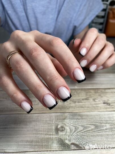 Мастер маникюра и педикюра