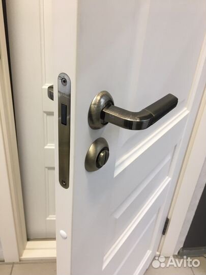 Дверь межкомнатная на 700