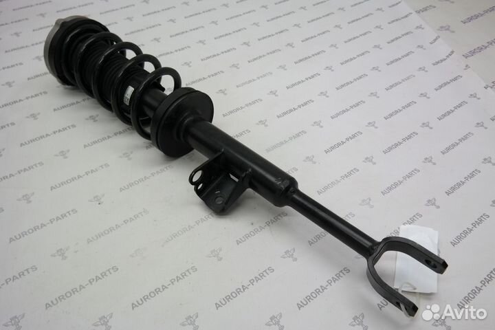 Амортизатор BMW 5 G30 2016-2020