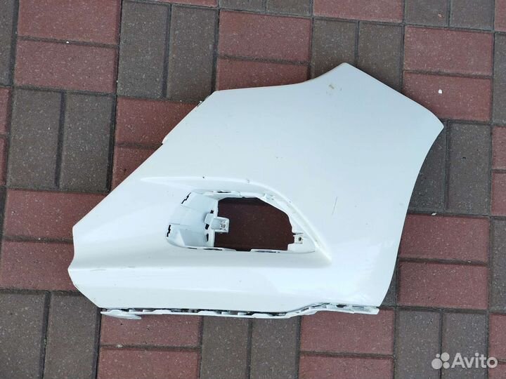 Кусок бампера переднего Opel Astra J GTC