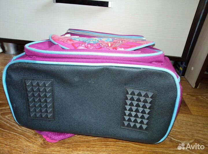 Школьный рюкзак