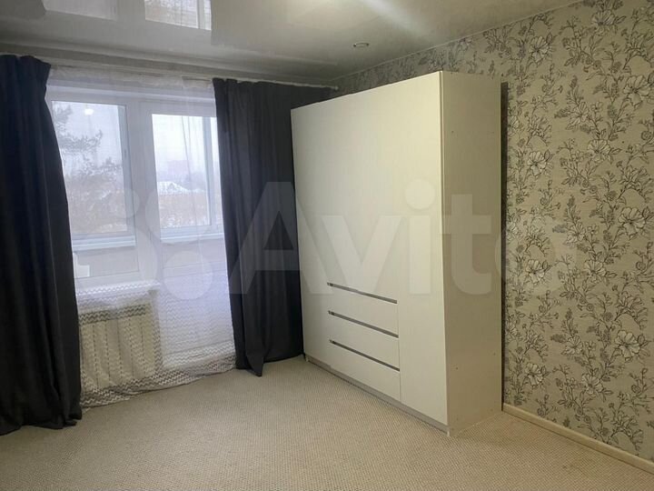 2-к. квартира, 48 м², 3/5 эт.