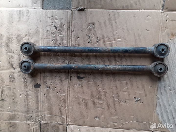 Тяга задняя Тойота Ленд Крузер 200 2009 г.в
