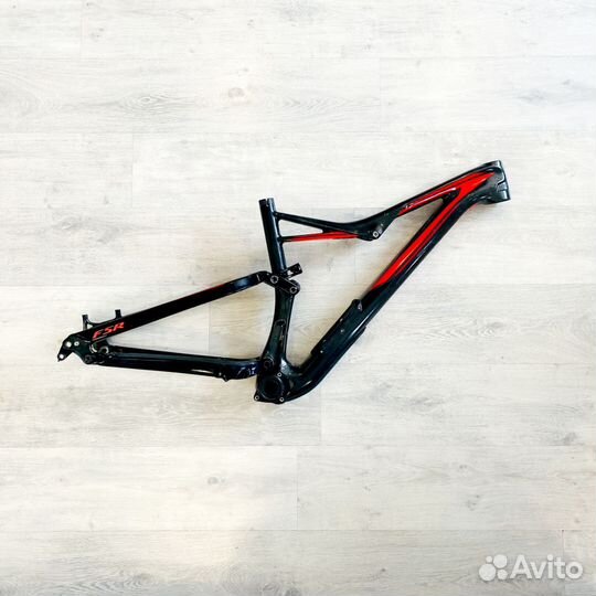 Карбон рама Specialized Stumpjumper 29