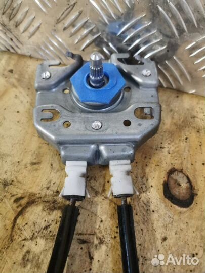 Стеклоподъемник задний правый Peugeot 307