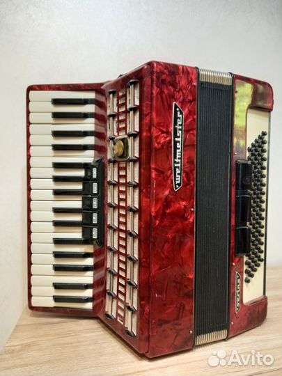 Продам аккордеон