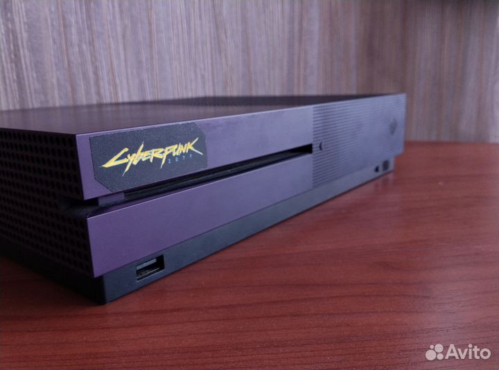 Xbox one s 1tb с играми