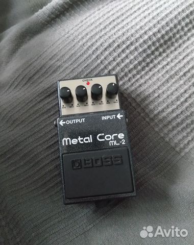 Педаль эффектов boss Metal Core ML-2
