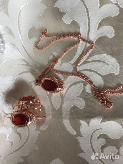 Золотой набор серьги и кулон с цепочкой