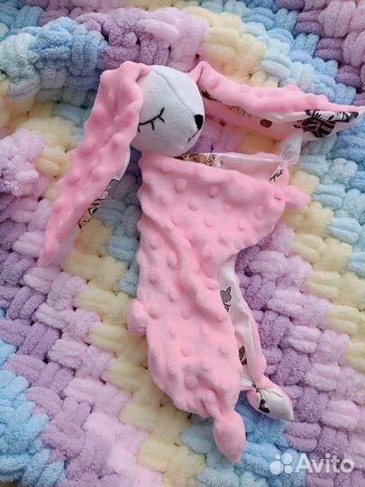 Игрушка комфортер зайка