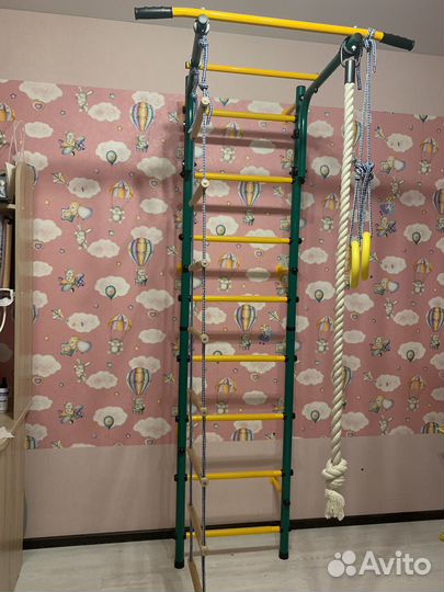 Детская шведская стенка