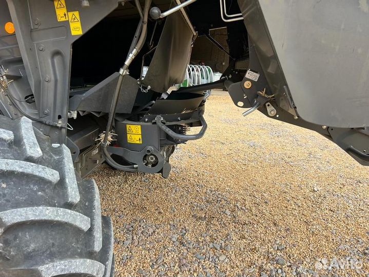 Комбайн Claas Lexion, 2023