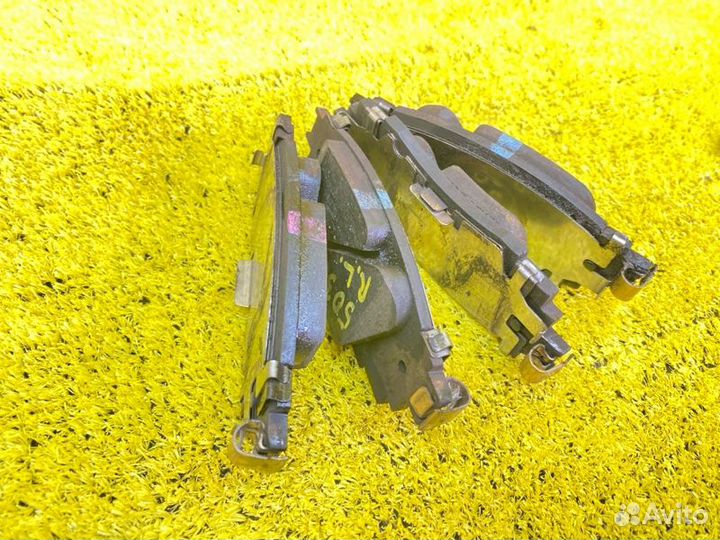 Тормозные колодки заднее Lexus