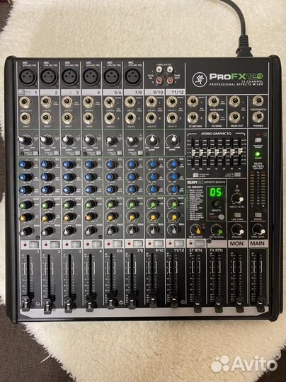 Mackie ProFX12v2 USB