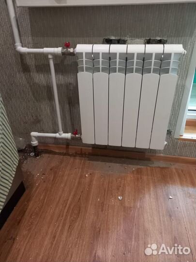 Услуги Сантехника. Монтаж радиаторов. Замена труб