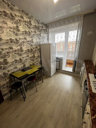 1-к. квартира, 33 м², 9/9 эт.