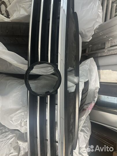 Решетка радиатора фольсваген пассат б8