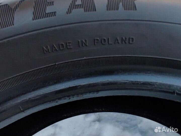 Goodyear UltraGrip Ice 2 195/60 R15