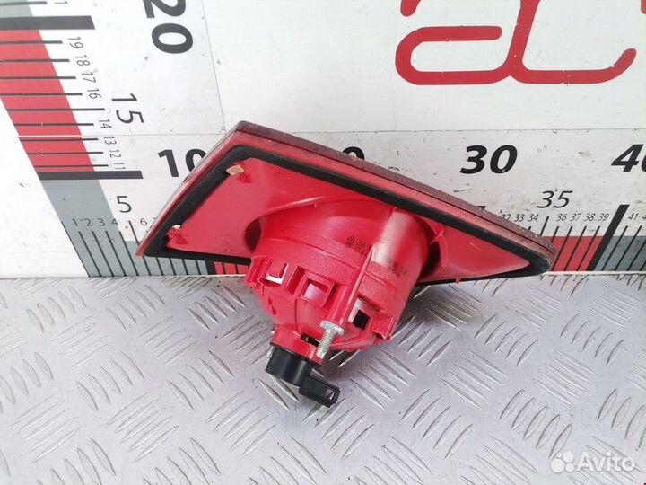 Фонарь багажника для Volkswagen Passat 6