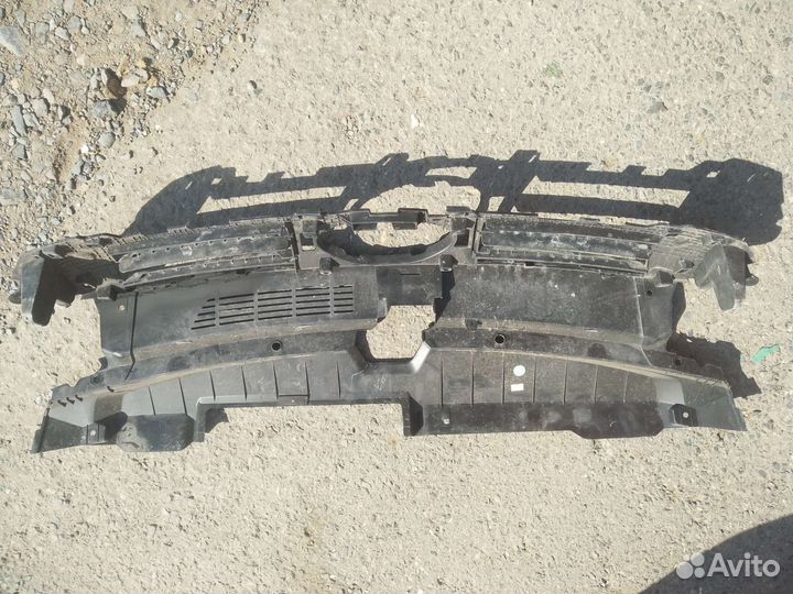 Накладка замка капота Hyundai Sonata 8