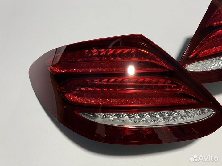 Комплект задних фонарей Mercedes w213 дорестайлинг