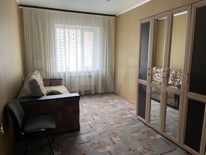 2-к. квартира, 60 м², 5/12 эт.