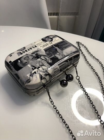 Сумка M.Monro вечерняя mini из лаковой кожи